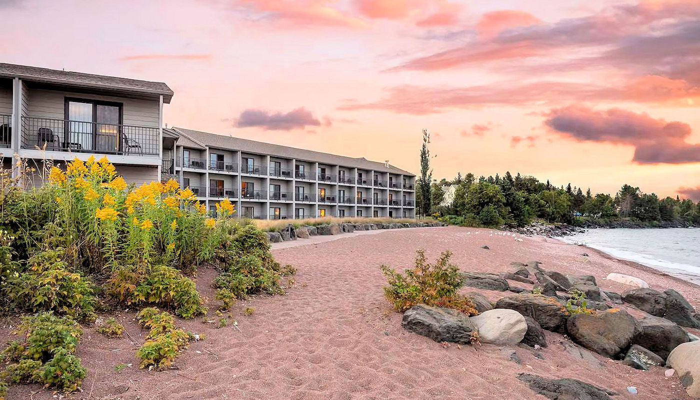 Beautiful North Shore Views – Best Western Grand Marais Beautiful North Shore Views - Best Western Grand Marais